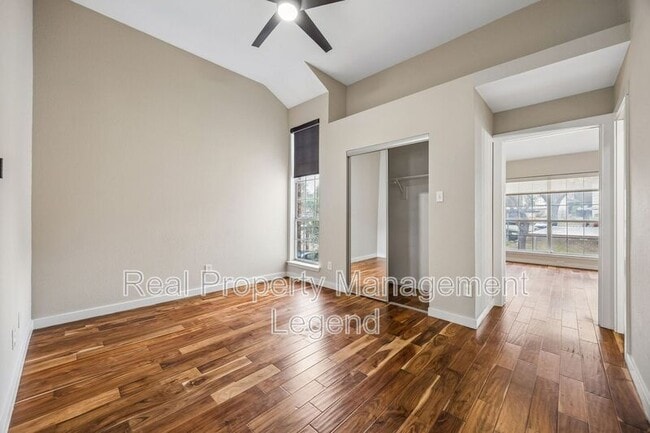 Building Photo - 2506 Wedglea Dr