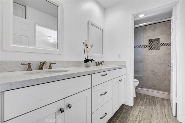 Building Photo - 28661 Charreadas