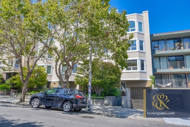 Building Photo - 2016 Pacific Ave