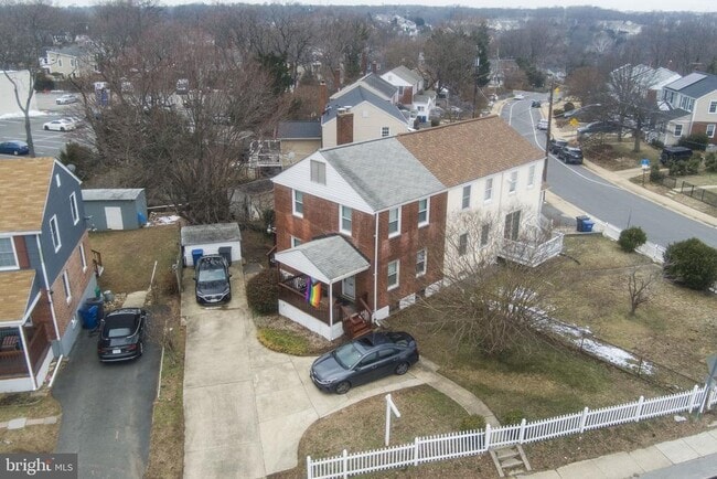 Building Photo - 5816 N Kings Hwy