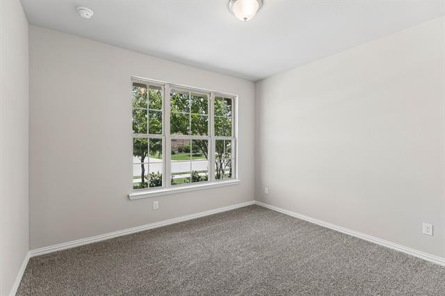 Building Photo - 1104 Milfoil Dr