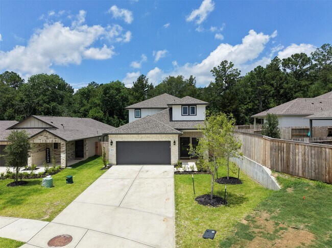Building Photo - 18757 Timber Gln Dr