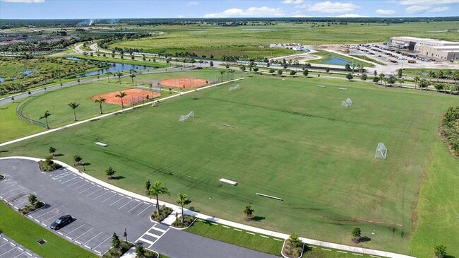 Building Photo - 8744 Daybreak St