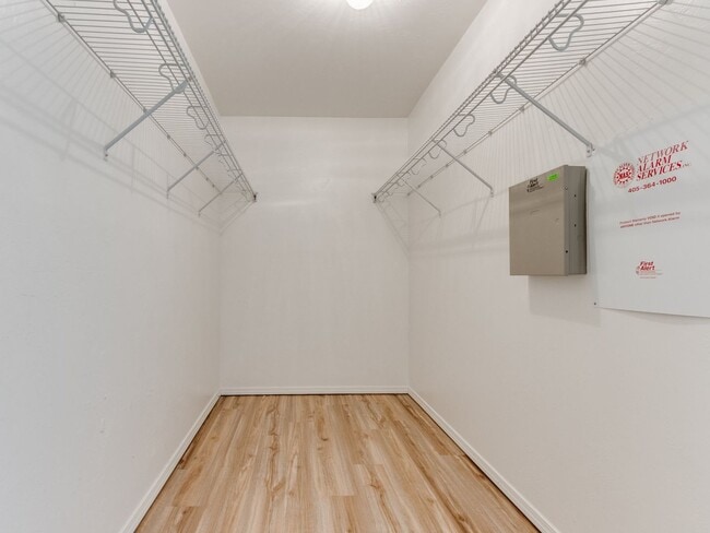 Building Photo - Charming 3 Bed, 2 Bath Home for Rent in Norman!