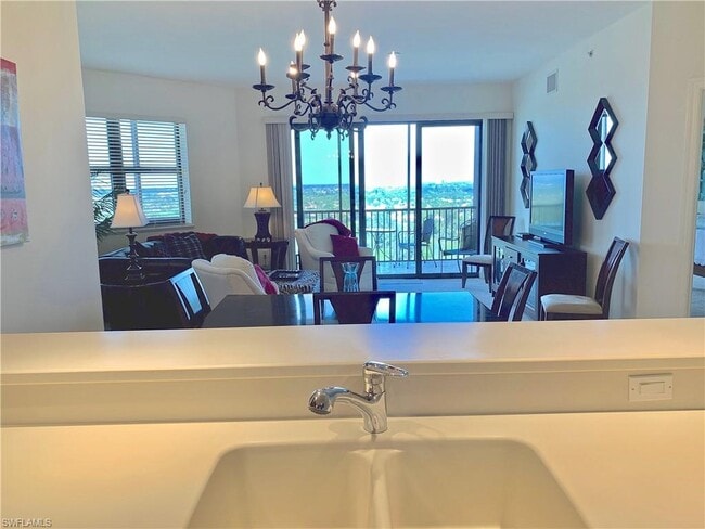 Building Photo - 14380 Riva Del Lago Dr