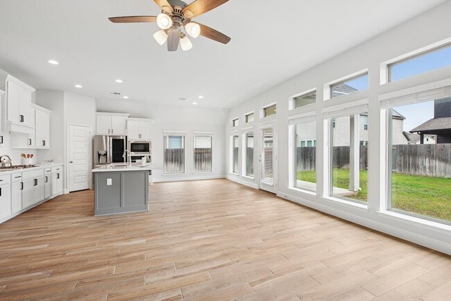 Building Photo - 16705 Christina Garza Dr