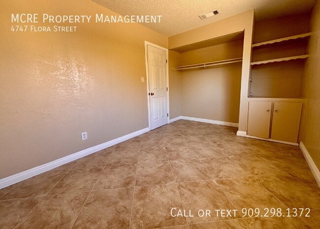 Building Photo - 4747 Flora St