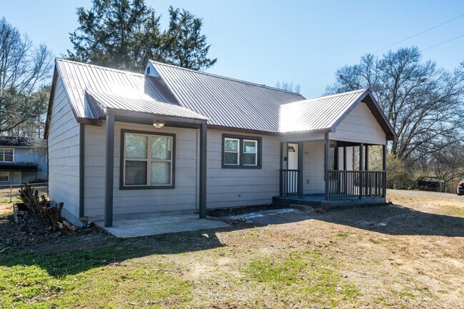 Building Photo - 3907 Midway Rd