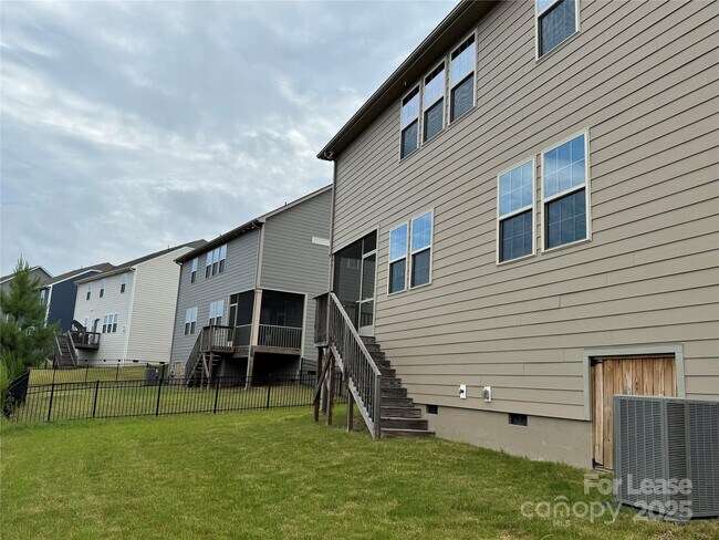 Building Photo - 17508 Snug Harbor Rd