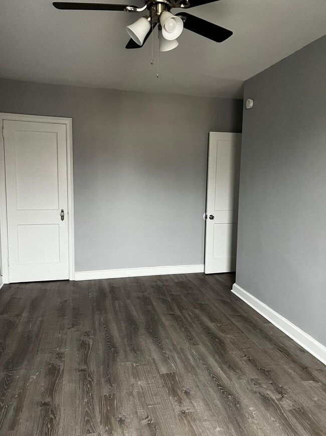 Building Photo - 4 bedroom 2.5 baths Coming Soon!