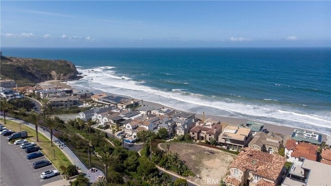 Building Photo - 33925 Faeroe Bay