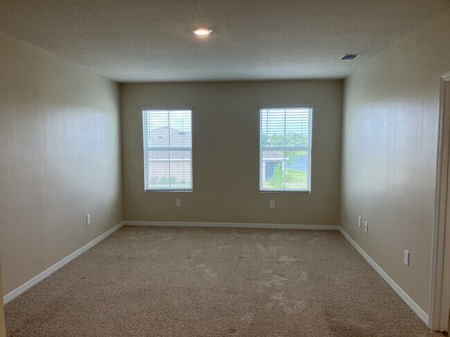 Building Photo - 17448 Harvest Moon Way