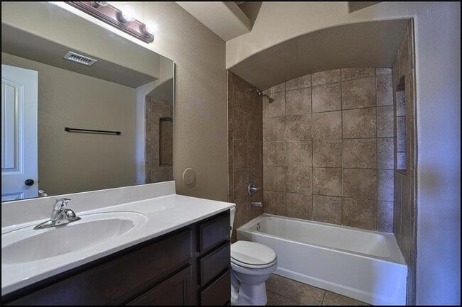 Building Photo - 14302 Pancho Gonzalez Ct