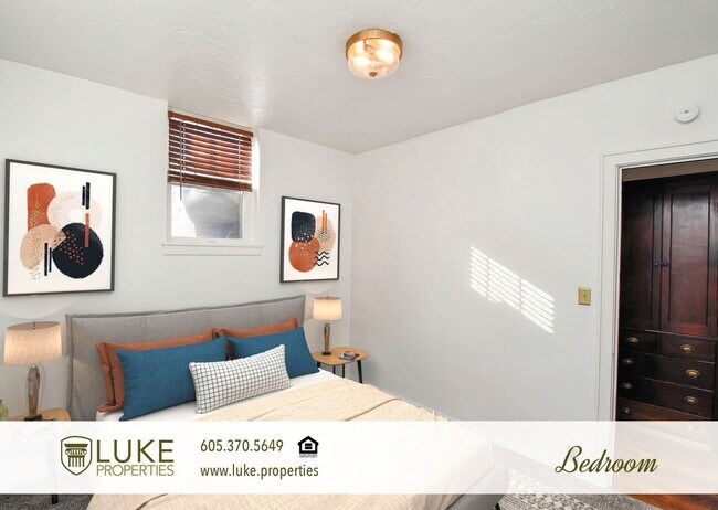 Building Photo - 1216 S Center Ave