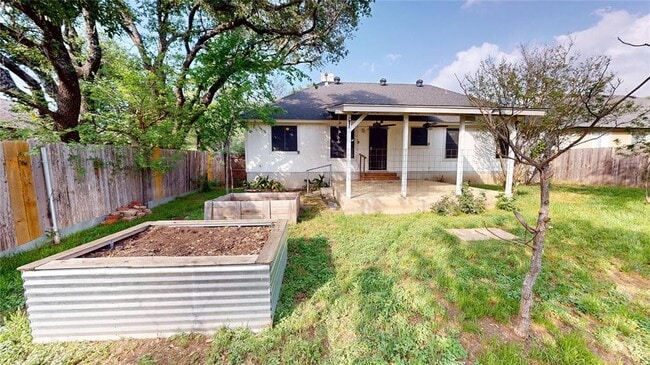 Building Photo - 3007 Blazing Star Trail