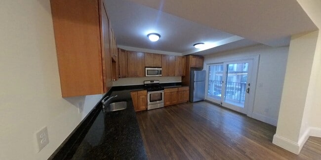 Building Photo - 29 Commonwealth Terrace