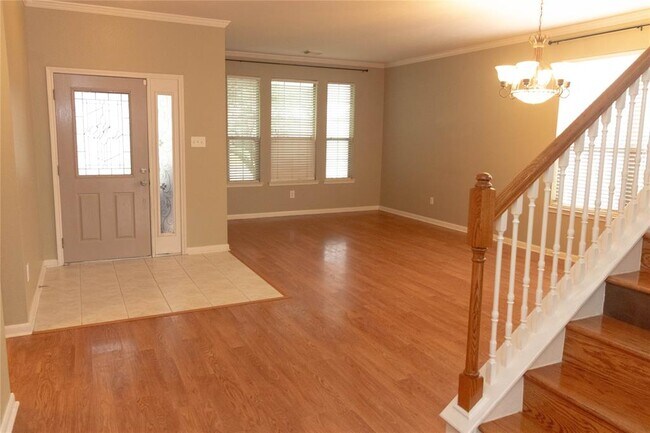 Building Photo - 21534 Pointed Oak Ln