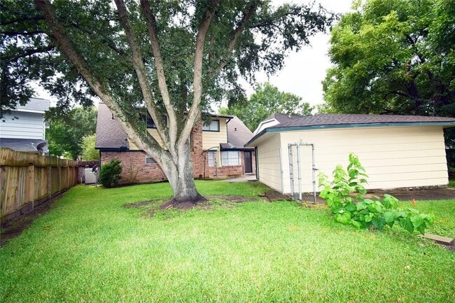 Building Photo - 1806 Cedarwood Ct
