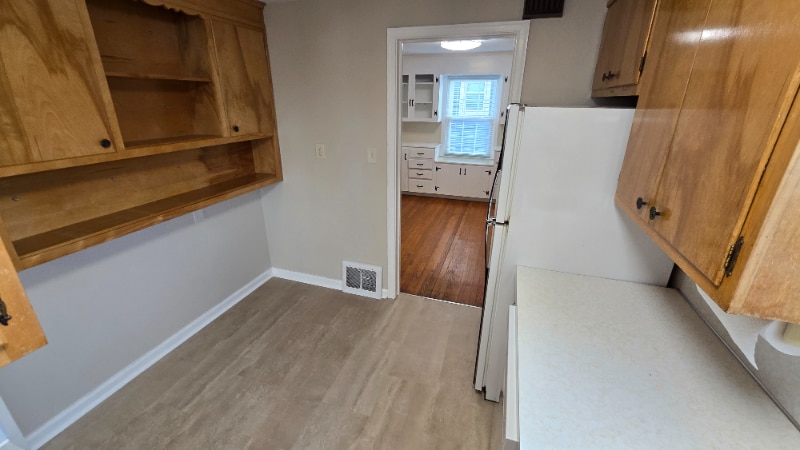 Building Photo - 1013 Bon Air Dr