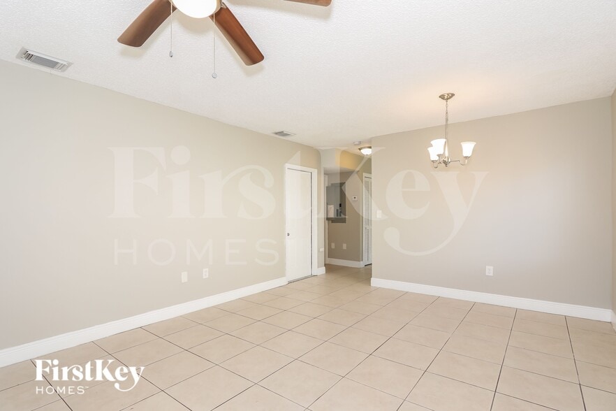 Building Photo - 27040 SW 119th Ct