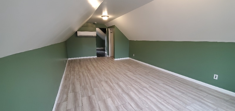 Building Photo - 351 Edgewood Pl