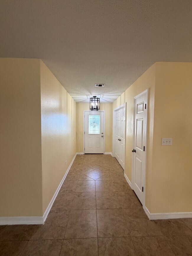 Building Photo - 6952 Cotton Boll Ln