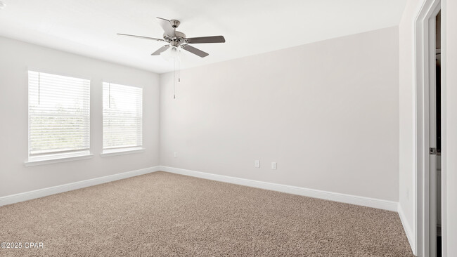 Building Photo - 7590 Shadow Lake Dr