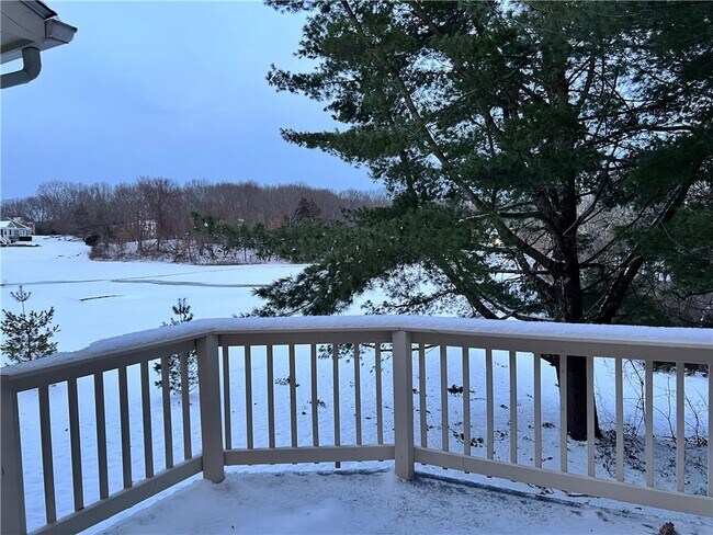 Building Photo - 29 Swan Ct