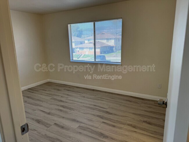 Building Photo - 3479 20th St