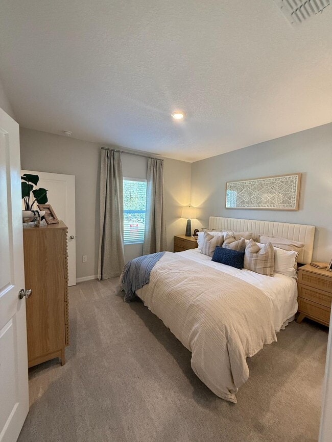 Building Photo - 7235 Sabal Ter