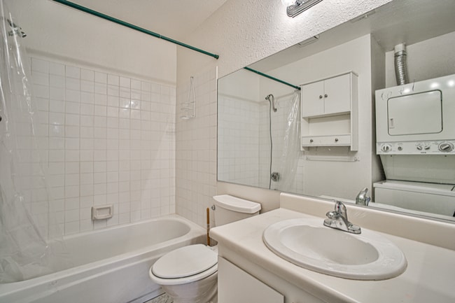 Building Photo - 3607 Melonies Dr