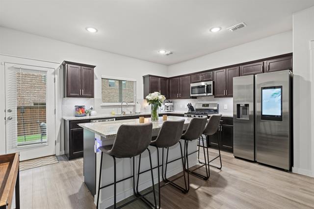 Building Photo - 2052 Dove Creek Ln