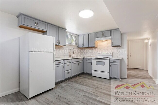 Building Photo - 2711 Gramercy Ave