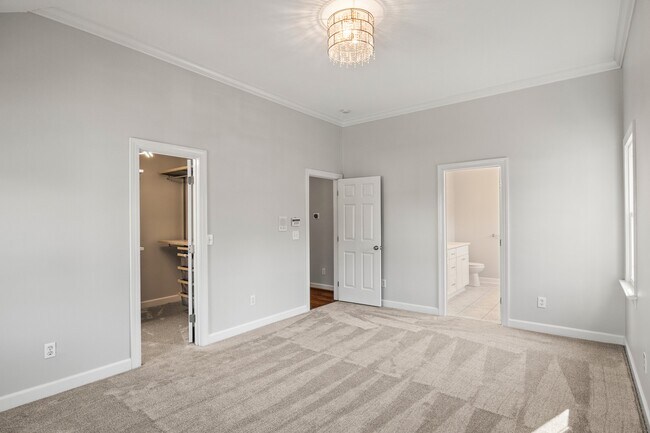 Building Photo - 309 Caraway Ln