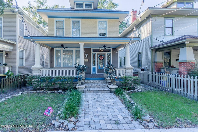 Primary Photo - 1838 Silver St