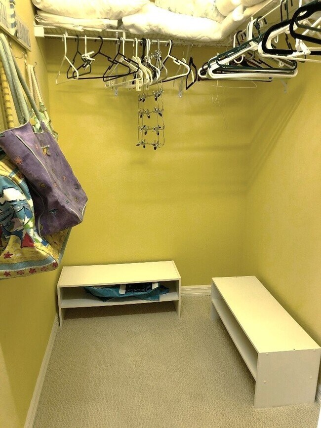 Building Photo - NEW PRICE! Venice, FL 3BR/2BA/1CG Seasonal Rental in Courtyards of Gondola Park