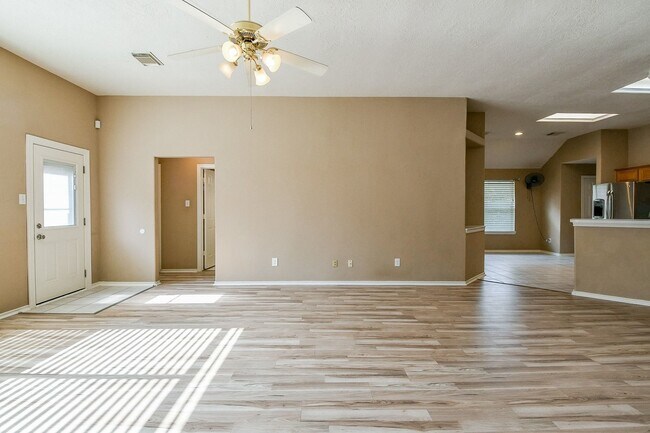 Building Photo - 5104 Big Spring Dr