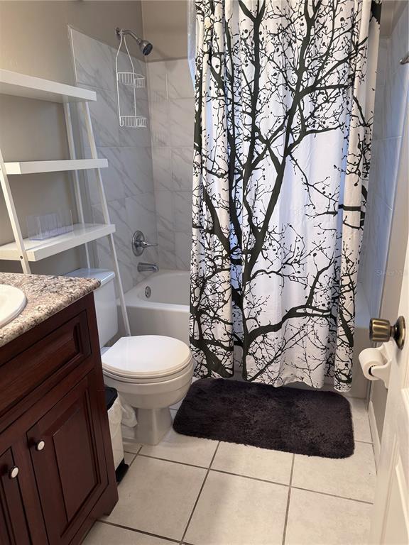 Building Photo - 4530 NW 27th Terrace