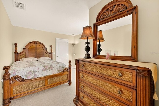 Building Photo - 1323 Priory Cir