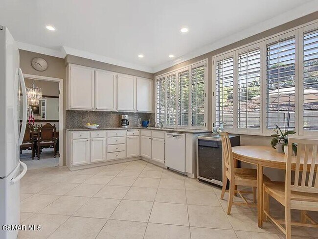 Building Photo - 290 Virgo Ct