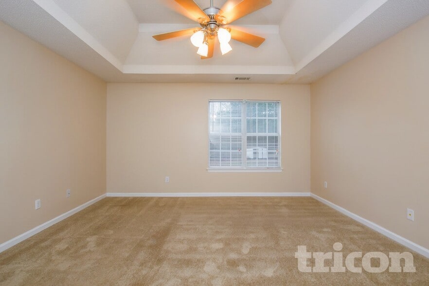 Building Photo - 6945 Pompas Ct