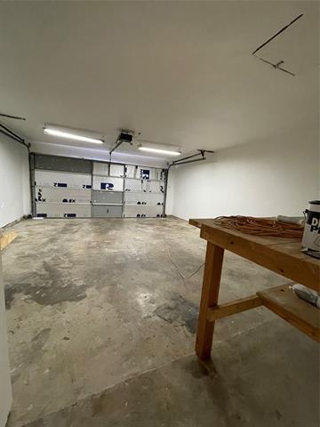 Building Photo - 5220 Fisher Dr