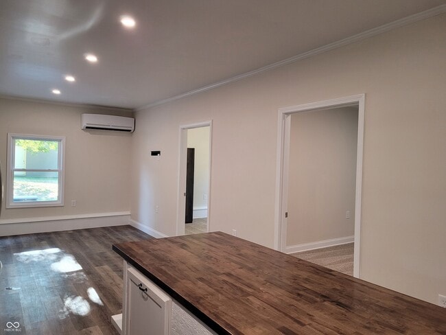 Building Photo - 127 Bailey Ln