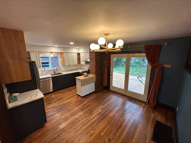 Building Photo - Cozy 2 bedroom in Squirrel Hill