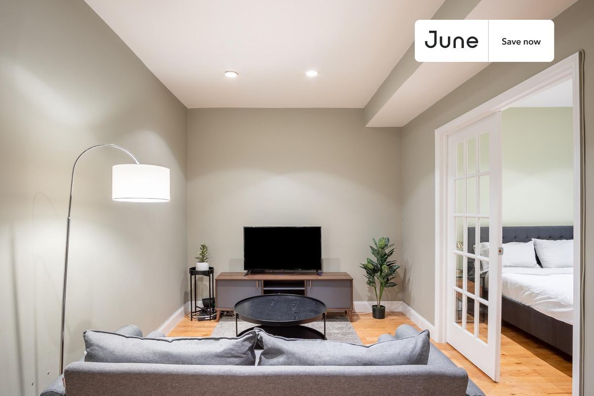 Building Photo - 20 Avenue A Ave