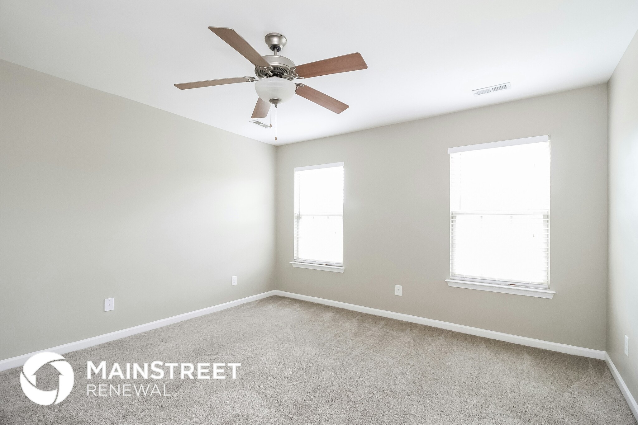 Building Photo - 2942 Mirasol Ct