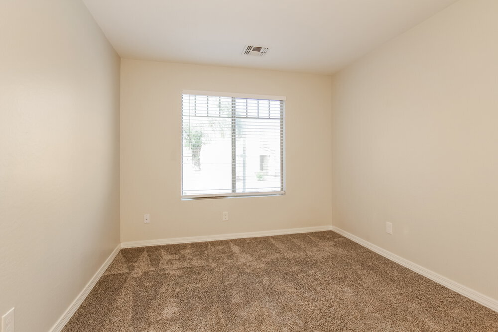 Building Photo - 6815 N 129th Dr