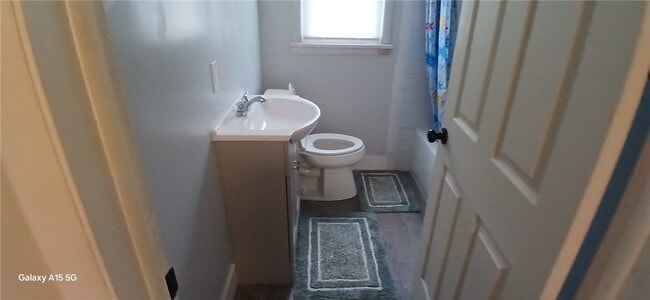 Building Photo - 38 Crossfield Rd