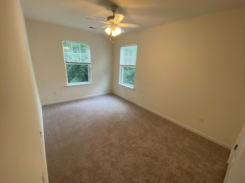 Building Photo - Room in Townhome on Coalinga Lane