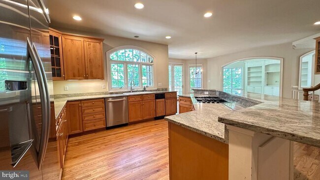 Building Photo - 1354 Lewinsville Mews Ct